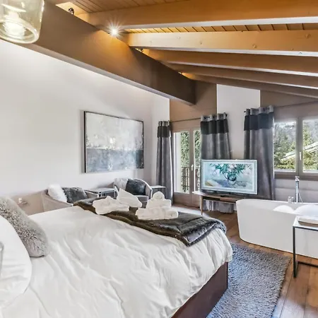 The Penthouse At Palm Springs - By Mrs Miggins Appartement Crans-Montana